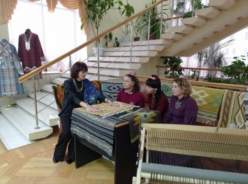 «Хәзерге дөньяда традицион мәдәниятне саклау һәм үстерү тәҗрибәсе» конференциясе үз эшен тәмамлады